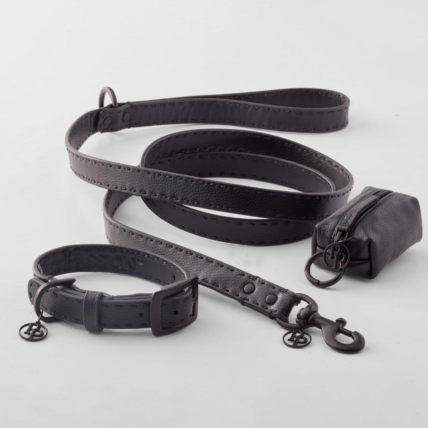 Vegan Leather Pet Leash with Durable Hardware